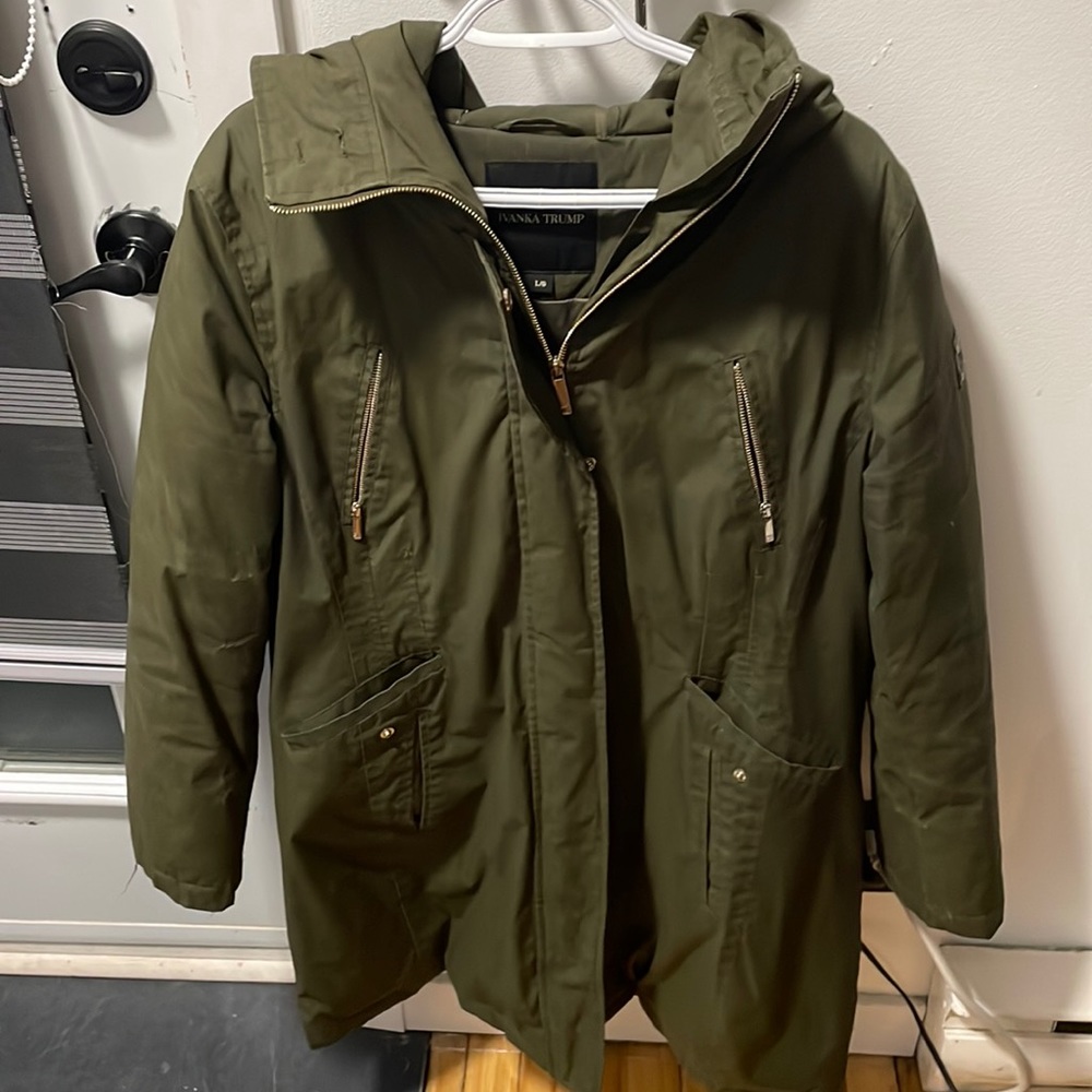 Ivanka trump green winter coat like new